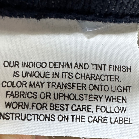 Sutton Short - Picture 7 of 7